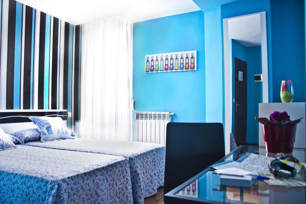 Hotel Pr Plaza De Galicia Santiago de Compostela Exterior foto